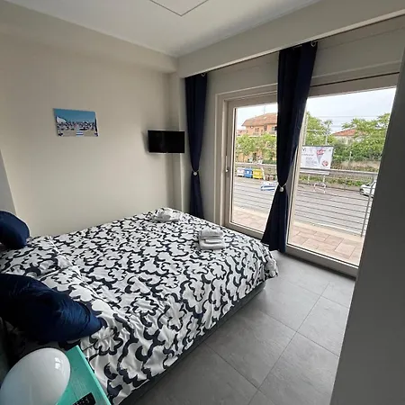 C&l Riva Blu - Garage And Ac