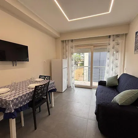 Apartment C&l Riva Blu - Garage And Ac Civitanova Marche